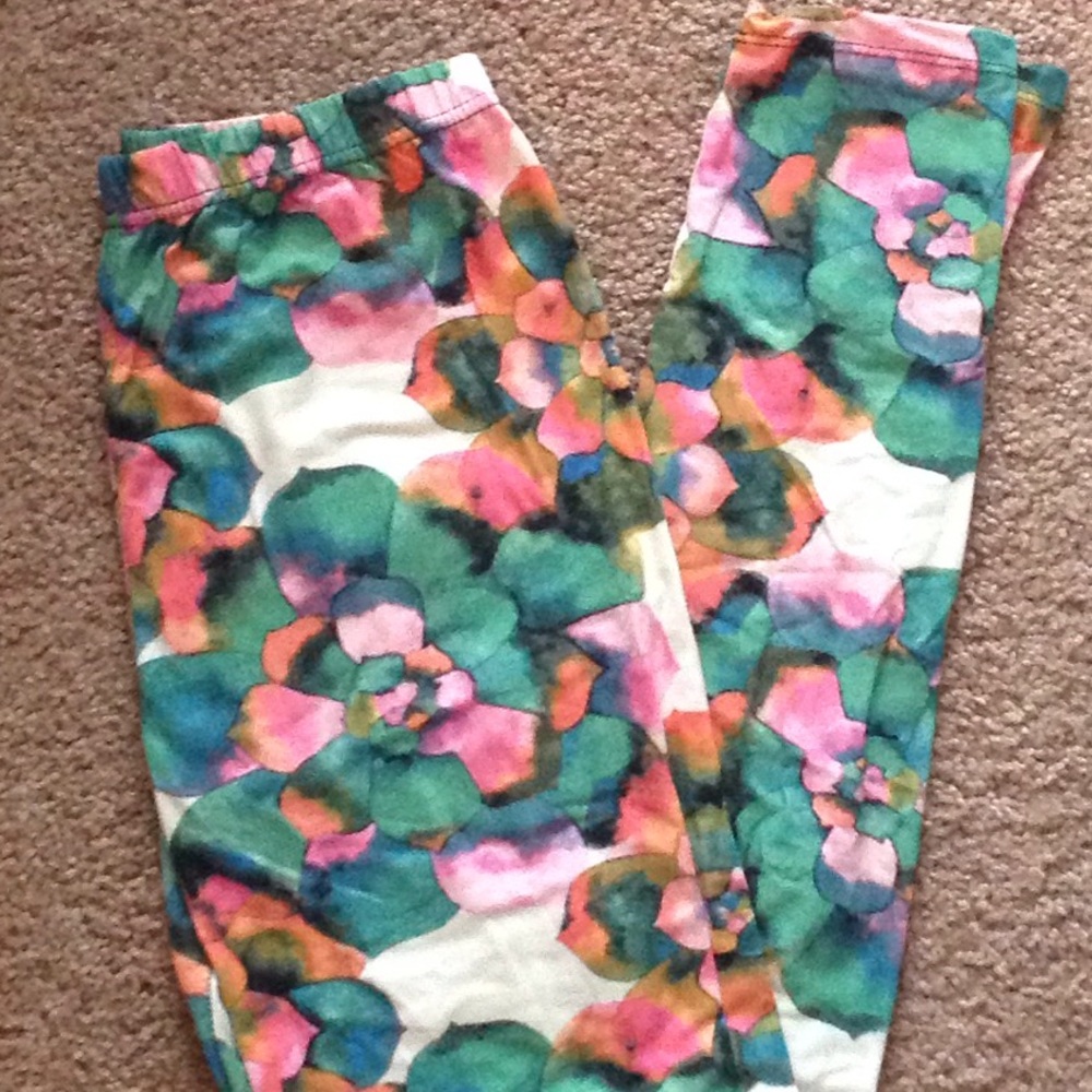 Agnes And Dora watercolor leggings